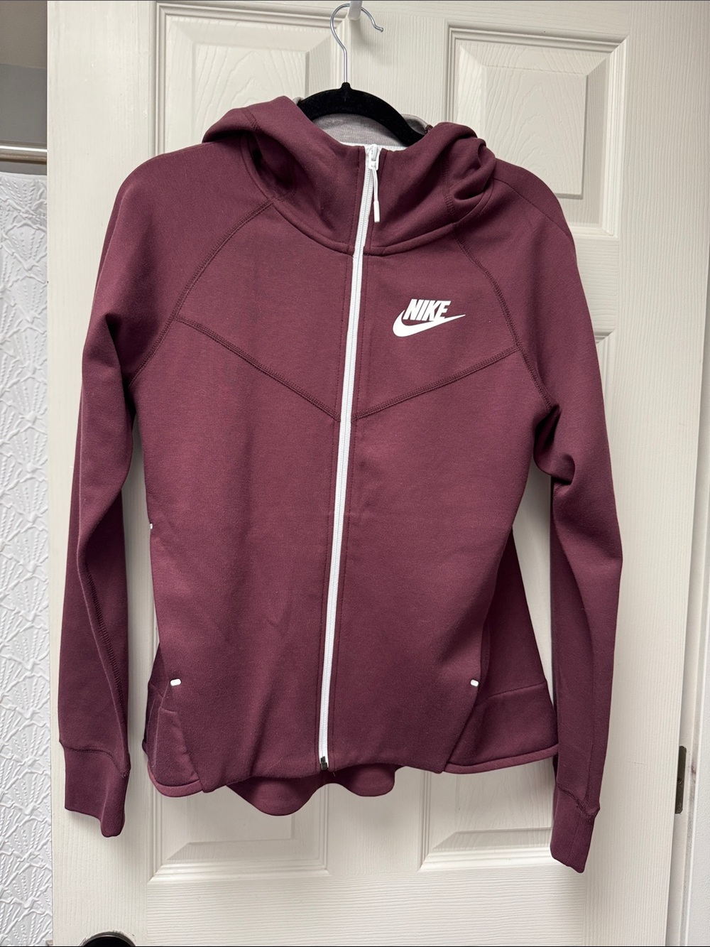 Nike Women’s Burgundy Full-Zip Hoodie with White Logo